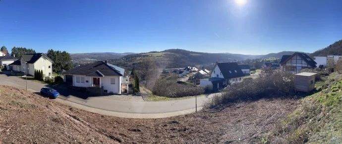 Flexibles Baugrundstück mit Fernsicht in ruhiger Höhenlage, 54439 Saarburg