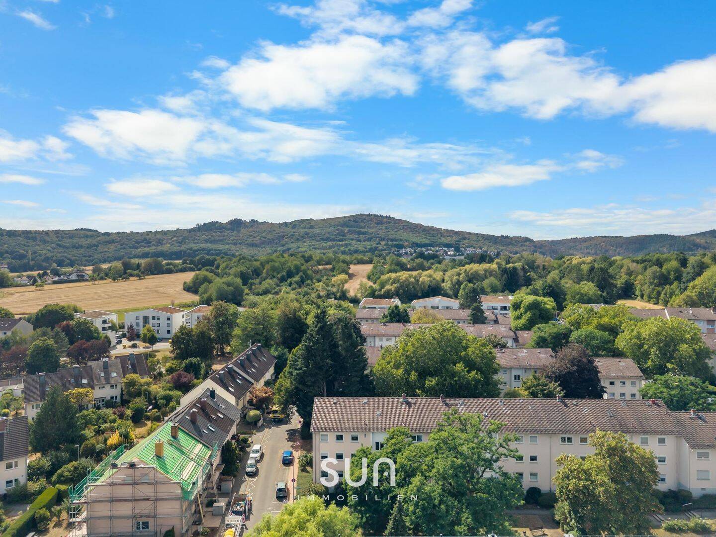 KELKHEIM-HORNAU MIT NATURVORSPRUNG – 2 Zimmer mit Balkon in grüner Ortsrandlage, 65779 Kelkheim (Taunus)