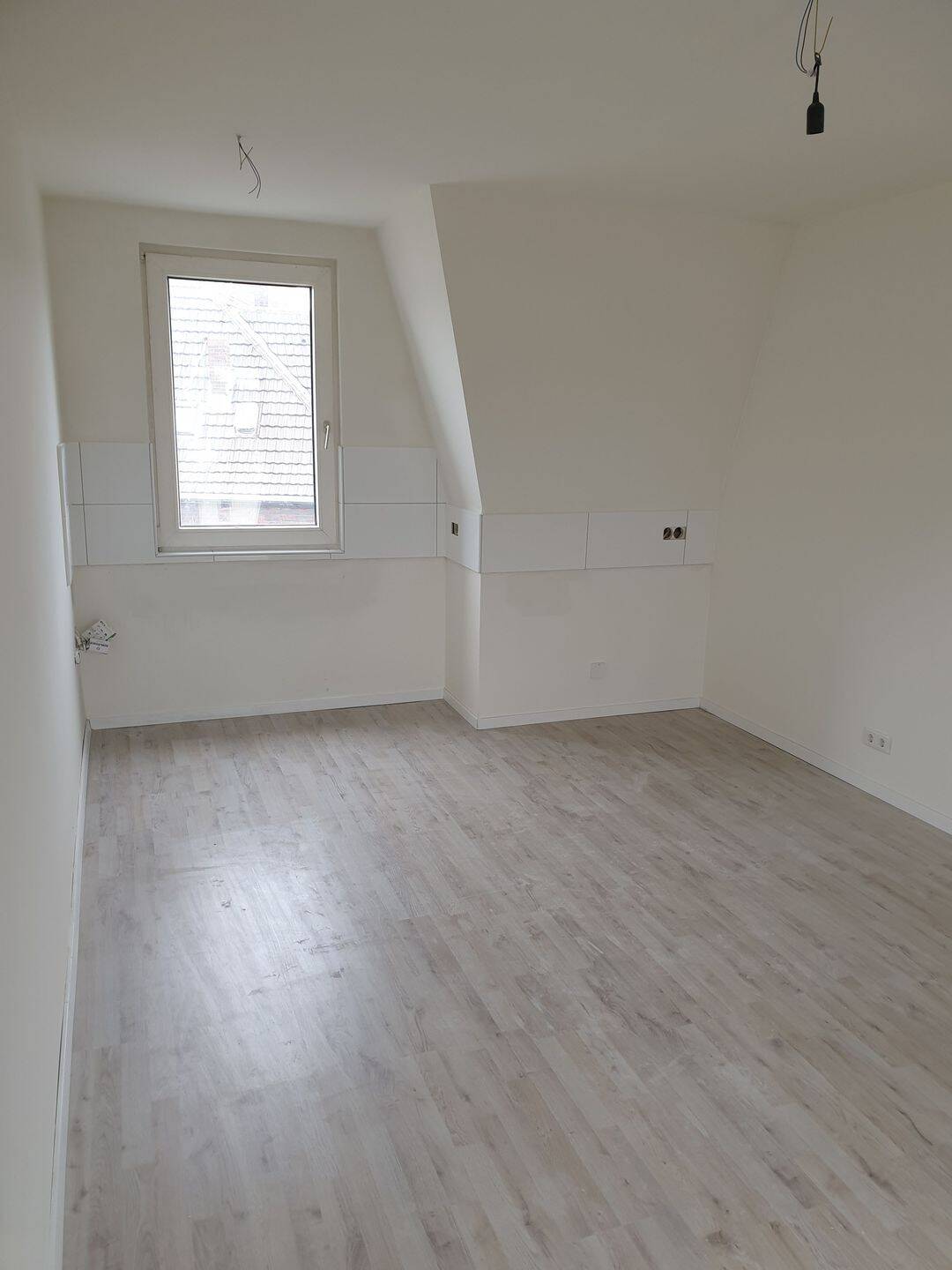 schöne kleine helle Wohnung, 59067 Hamm