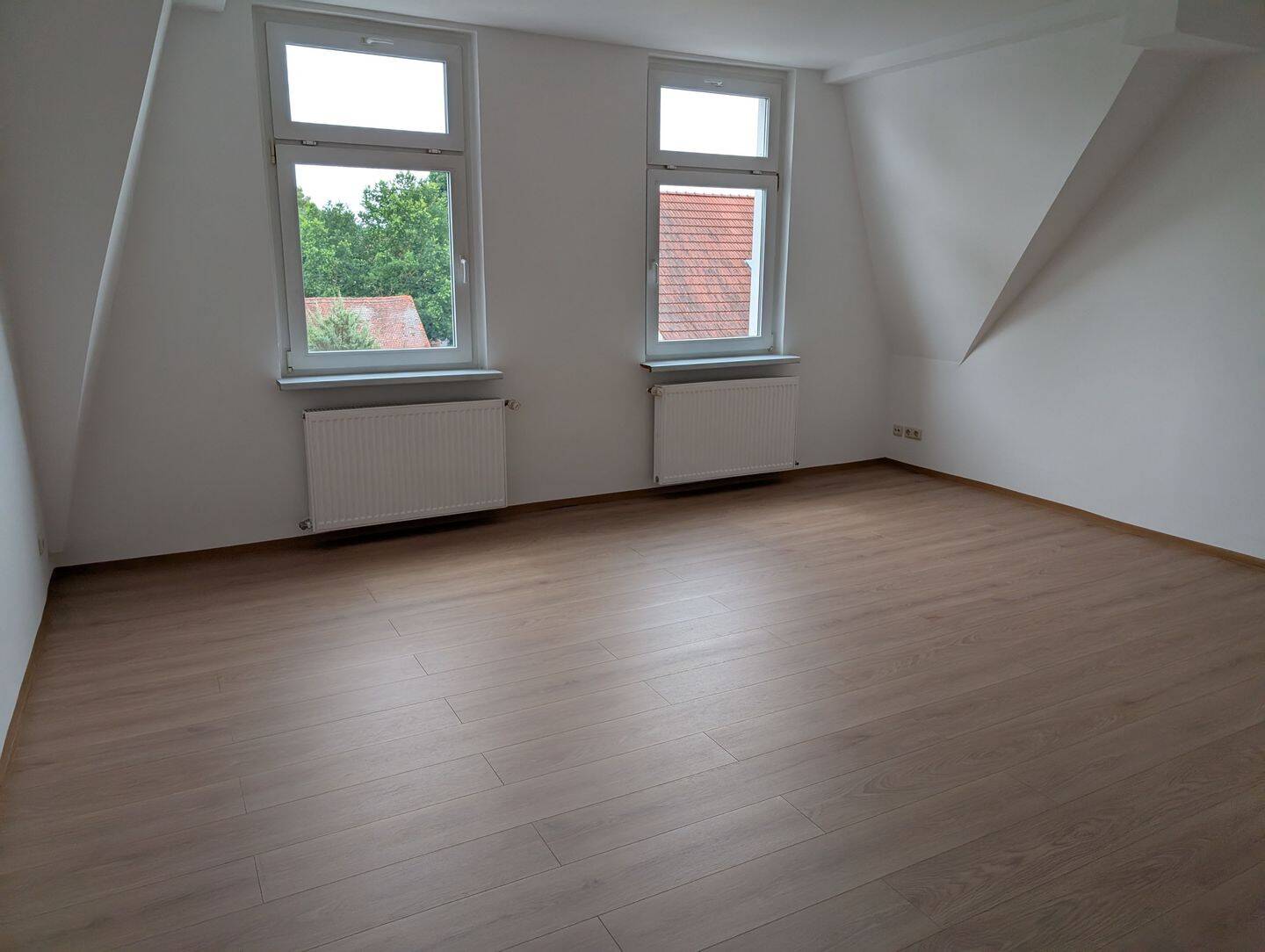 4 Zimmer Wohnung – Erstbezug nach Sanierung, 39615 Seehausen (Altmark)
