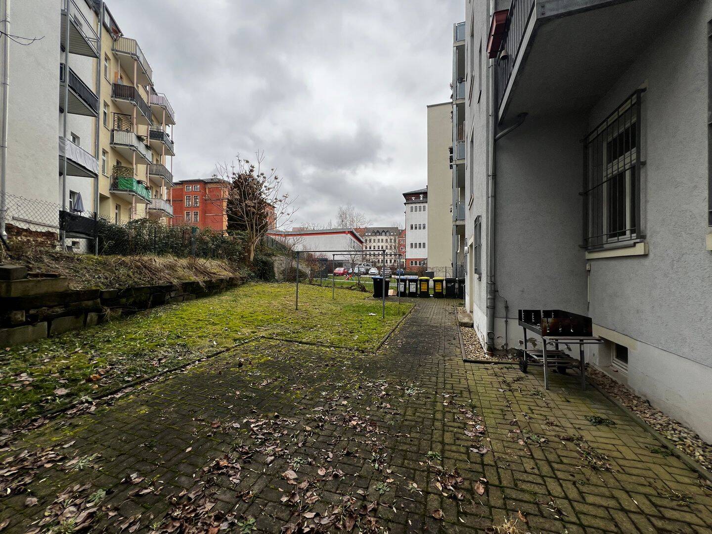 ***Helle 3-Zimmer-Wohnung mit Einbauküche in beliebter Lage von Schloßchemnitz***, 9113 Chemnitz
