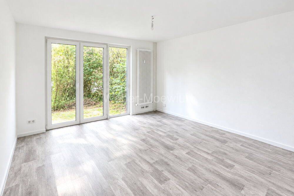 Frisch renoviertes Single-Apartment mit Terrasse / inkl. Tiefgaragen-Stellplatz, 53119 Bonn (Auerberg Nordstadt Tannenbusch Zentrum)