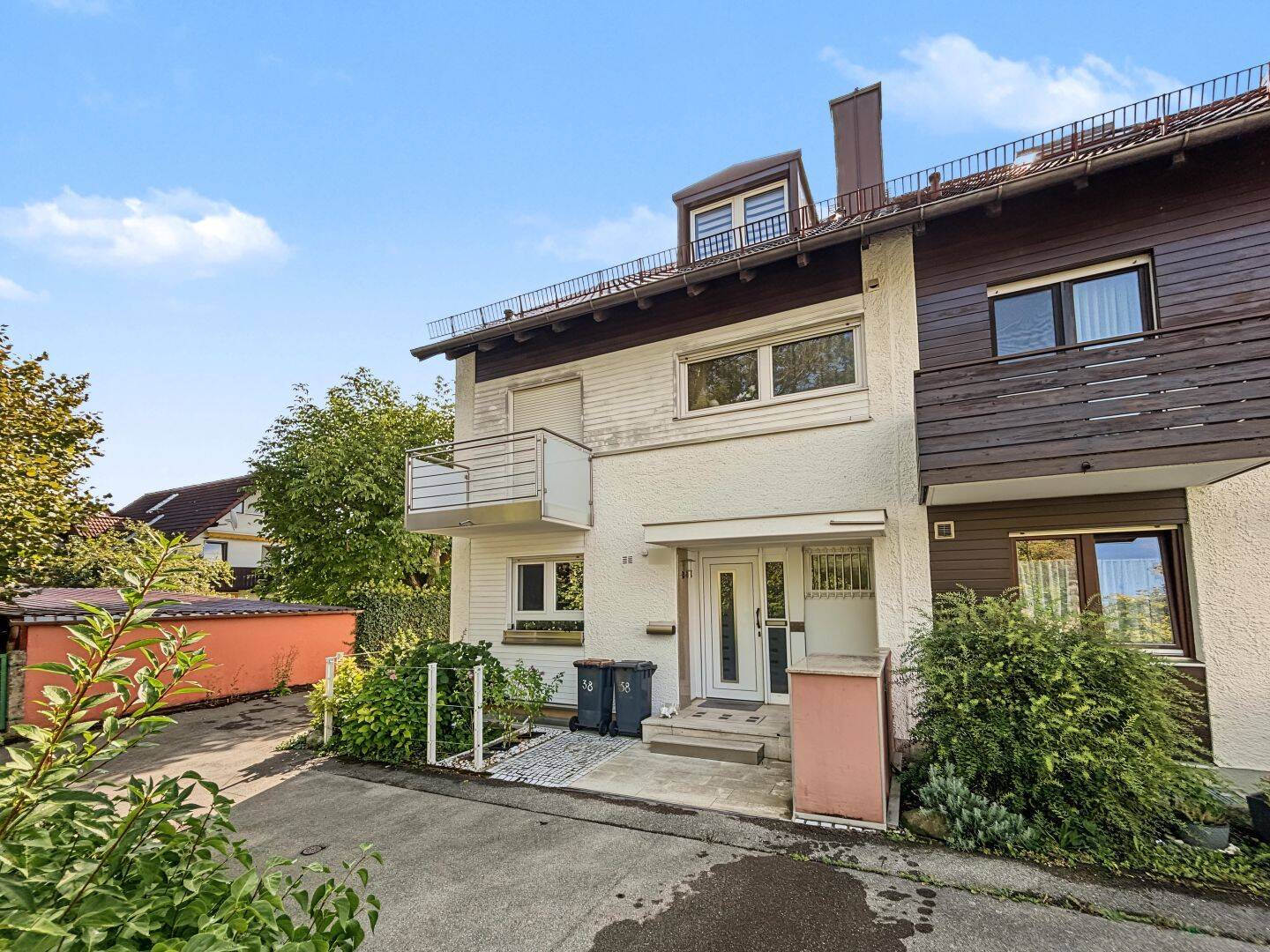 Ideal für eine Familie: Attraktives Reihenendhaus in ruhiger Lage von Unterschleißheim, 85716 Unterschleißheim