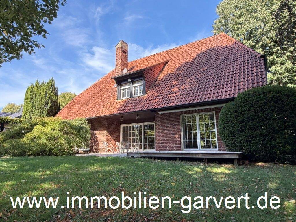 Großzügiges Landhaus mit Einliegerwohnung auf ca. 1.200 m² Grundstück, Top Lage von Borken, 46325 Borken