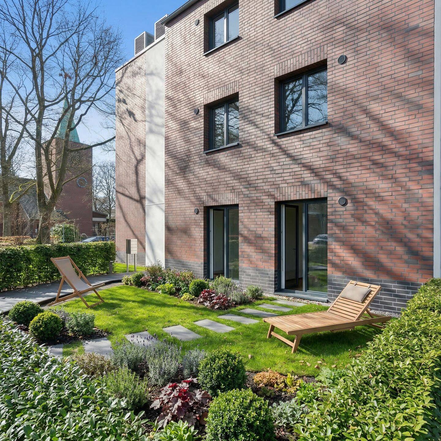 Haus im Haus – Neubau – Erstbezug: 4-Zimmer-Erdgeschosswohnung mit 300 m² großem Süd-West-Garten, 22549 Hamburg (Altona Bahrenfeld Lurup Osdorf)