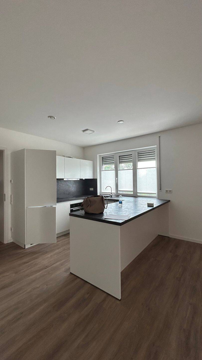 Moderne 3-Zimmer-Wohnung mit Balkon in Simbach am Inn, 84359 Simbach a. Inn