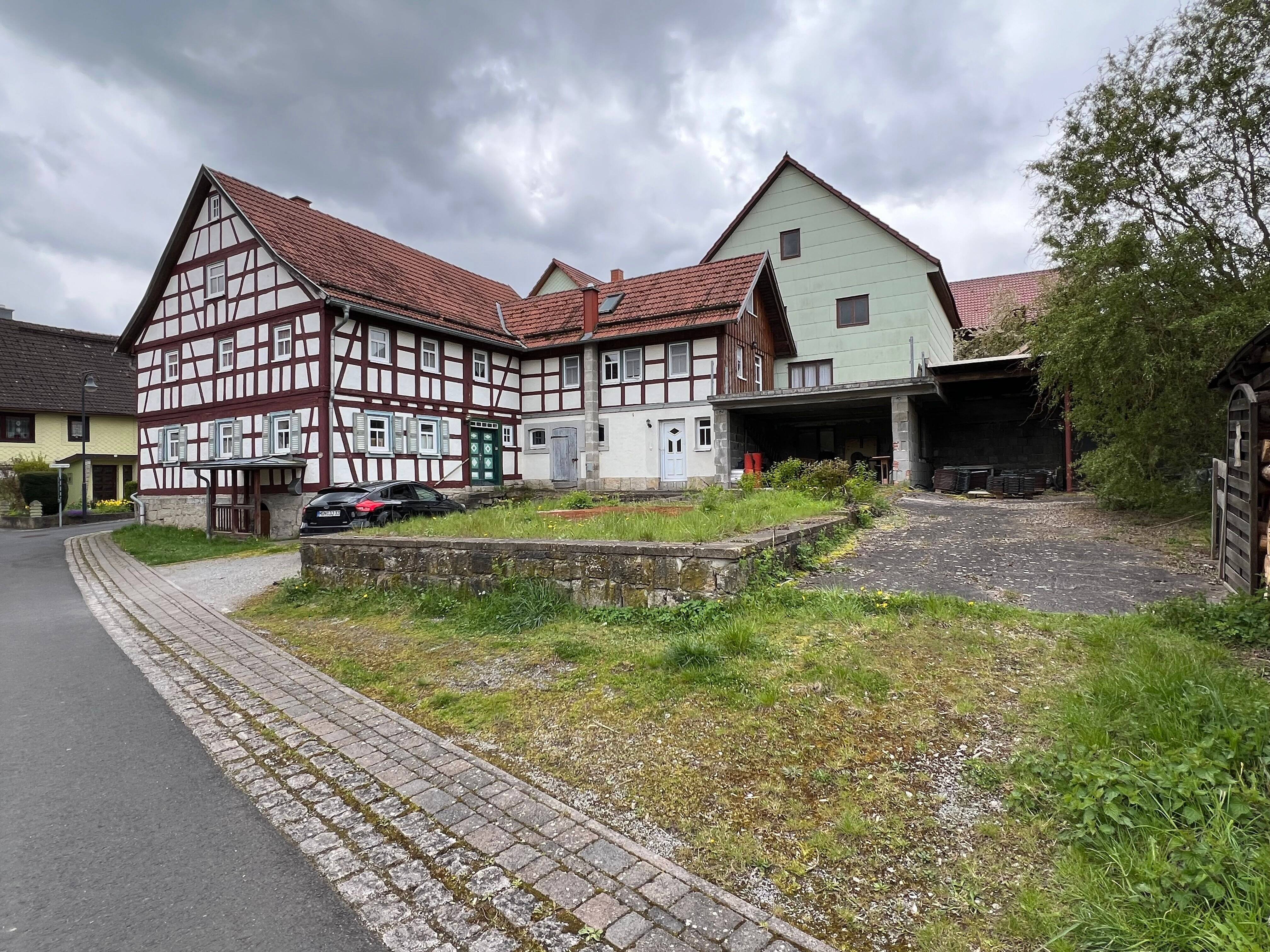 Hübsches Wohnhaus in Leutersdorf (Zwangsversteigerung), 98617 Leutersdorf