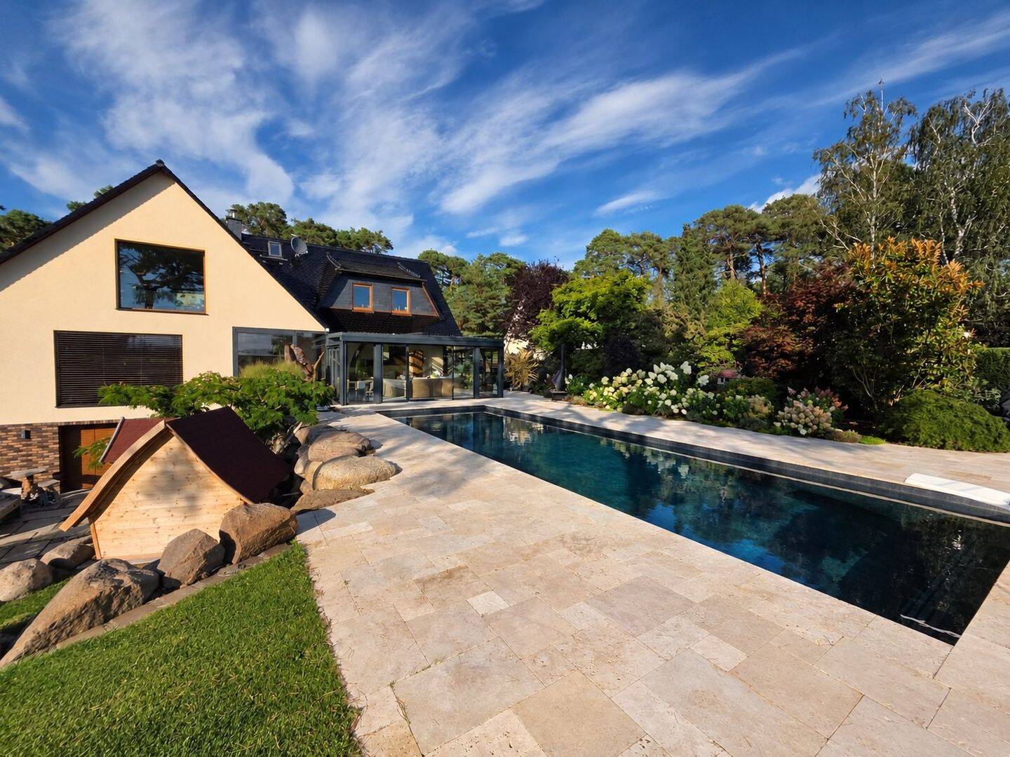 Landhausvilla am Landschaftsschutzgebiet – Pool, 1.850 m², 3 km vor Berlin – provisionsfrei, 14621 Schönwalde-Glien