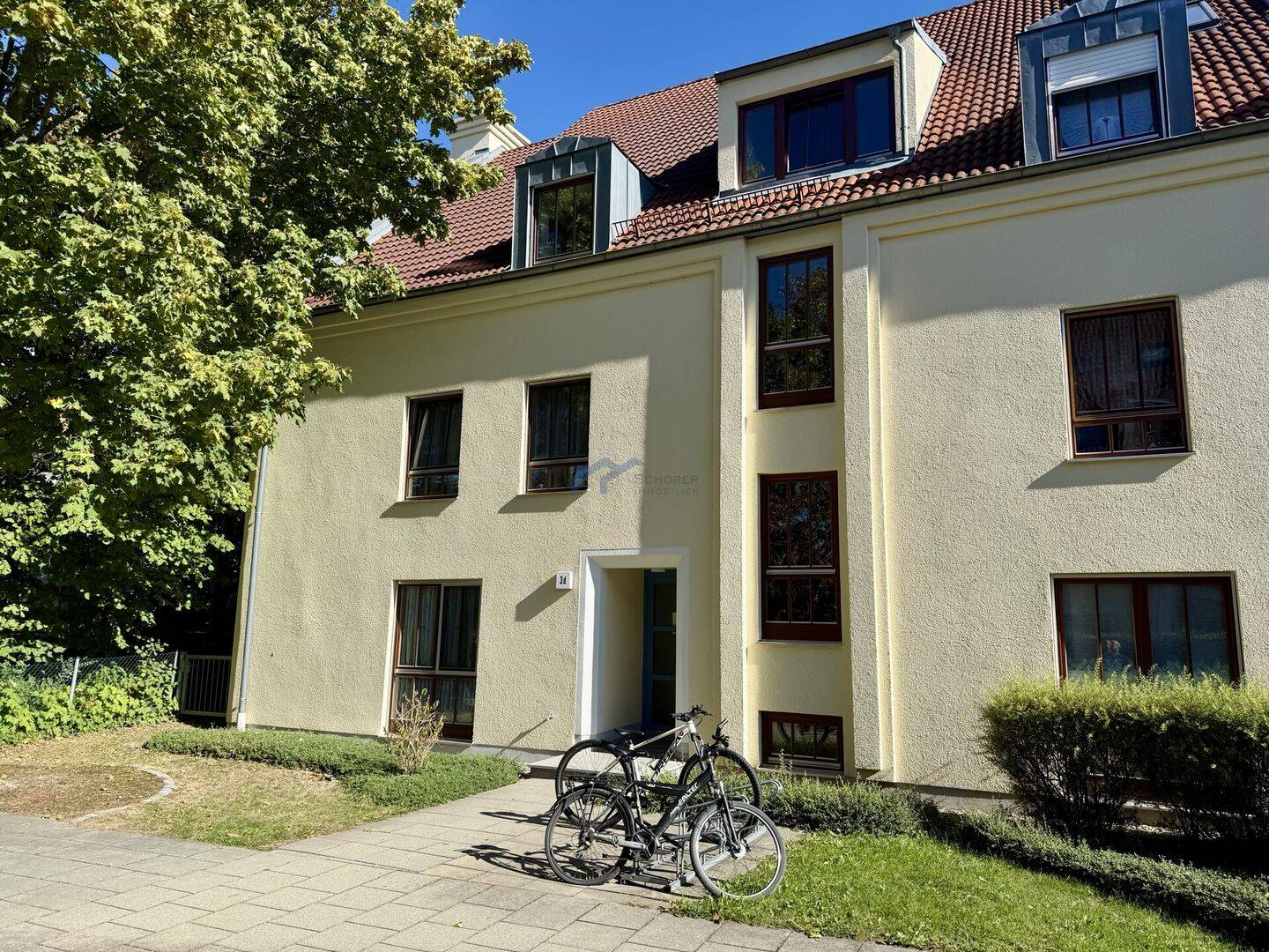 Schorer-Immobilien: 2-Zimmer-Wohnung im Zentrum von Bobingen – Eigennutzer und Anleger aufgepasst!, 86399 Bobingen