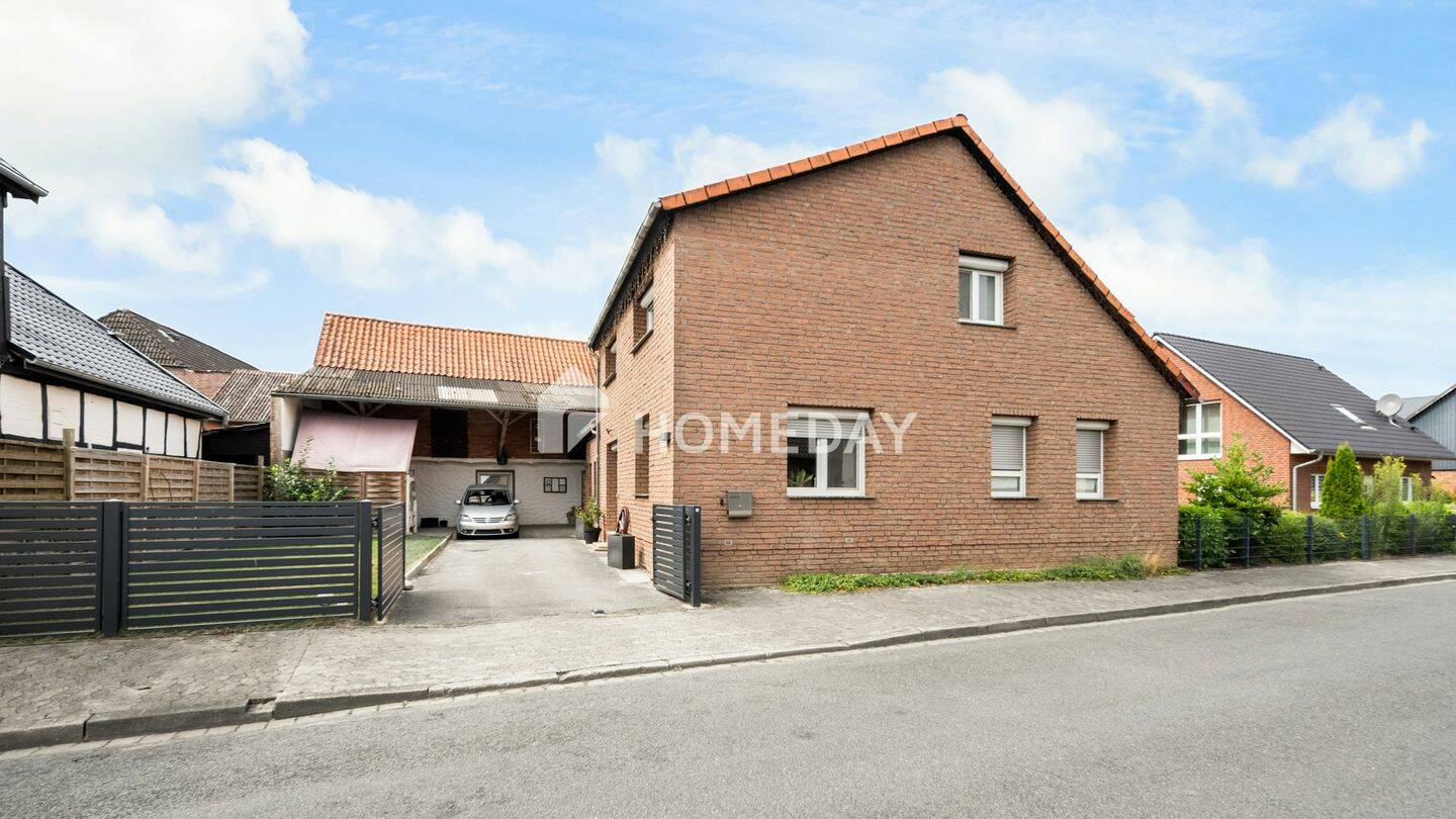 Tradition trifft Wohnkomfort: Großzügiges Familienhaus mit Einliegerwohnung und Scheune, 38468 Ehra-Lessien