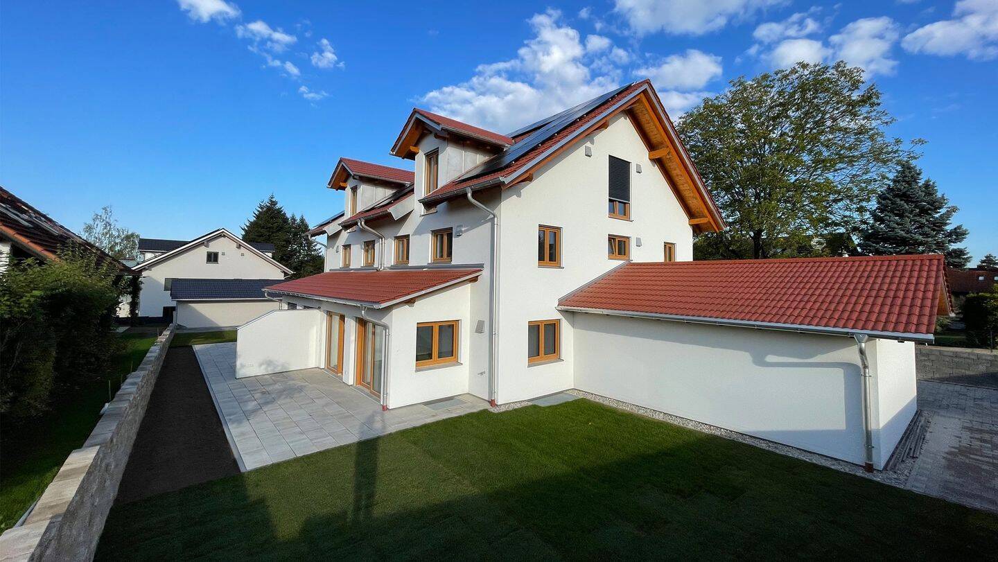 Exklusive Neubau-Doppelhaushälfte in sehr ruhiger Wohnlage im Herzen von Oberneuching zum Erstbezug, 85467 Neuching