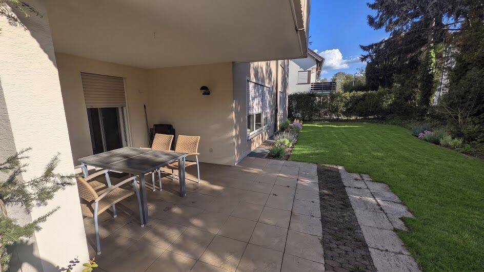 5-Zimmer-Erdgeschoss Wohnung mit Terrasse und Garten in Backnang, 71522 Backnang