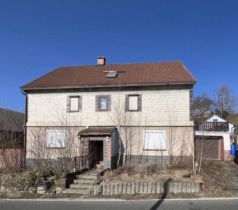 Einfamilienhaus in Grünhainichen mit Potential, 9579 Grünhainichen