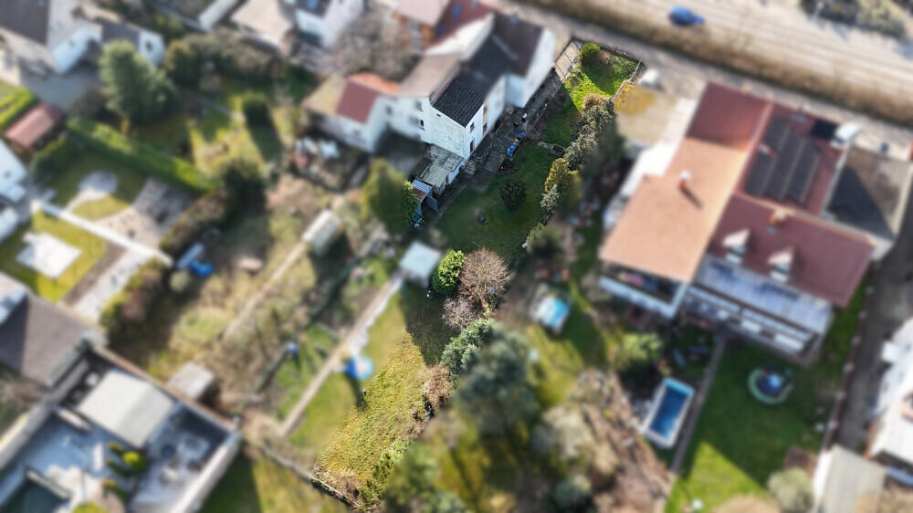Großzügiges Gartenareal! Ideales Wochenendgrundstück mit renovierungsbedürftigem Haus. Dauerhaftes Wohnen erlaubt!, 67240 Bobenheim-Roxheim