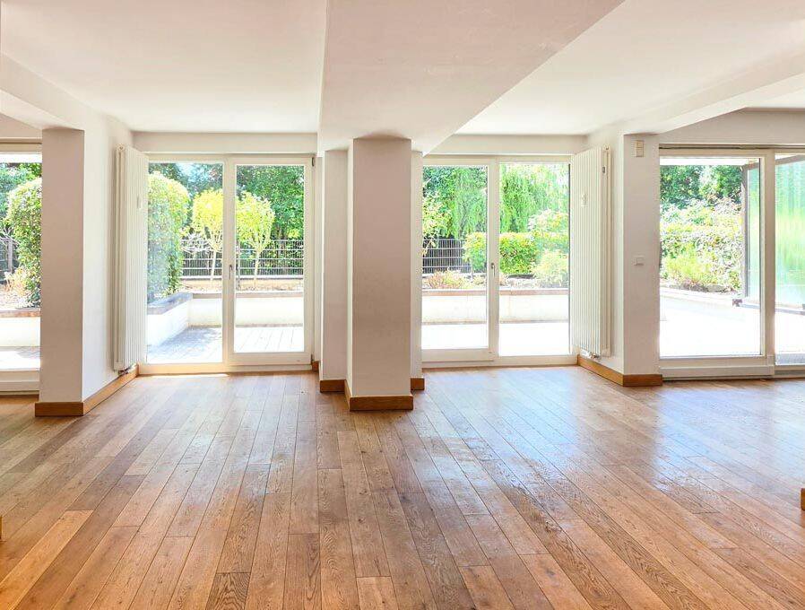 Familienwohnung mit 7-8 Zimmer und großem Garten Top-Wohnlage im Frankfurter Holzhausenviertel, 60322 Frankfurt am Main (Dornbusch Innenstadt Nordend-West Westend-Nord Westend-Süd)