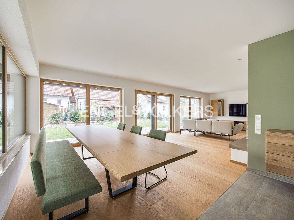 Sorglos im Alter: Rollstuhlgerechte Einheit auf 210 m², Neubau & Garten!, 91413 Neustadt a.d. Aisch