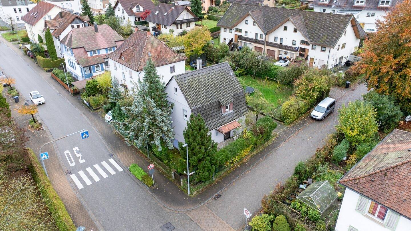 Modernisiertes Einfamilienhaus mit großem Garten in ruhiger Lage von Gaildorf, 74405 Gaildorf