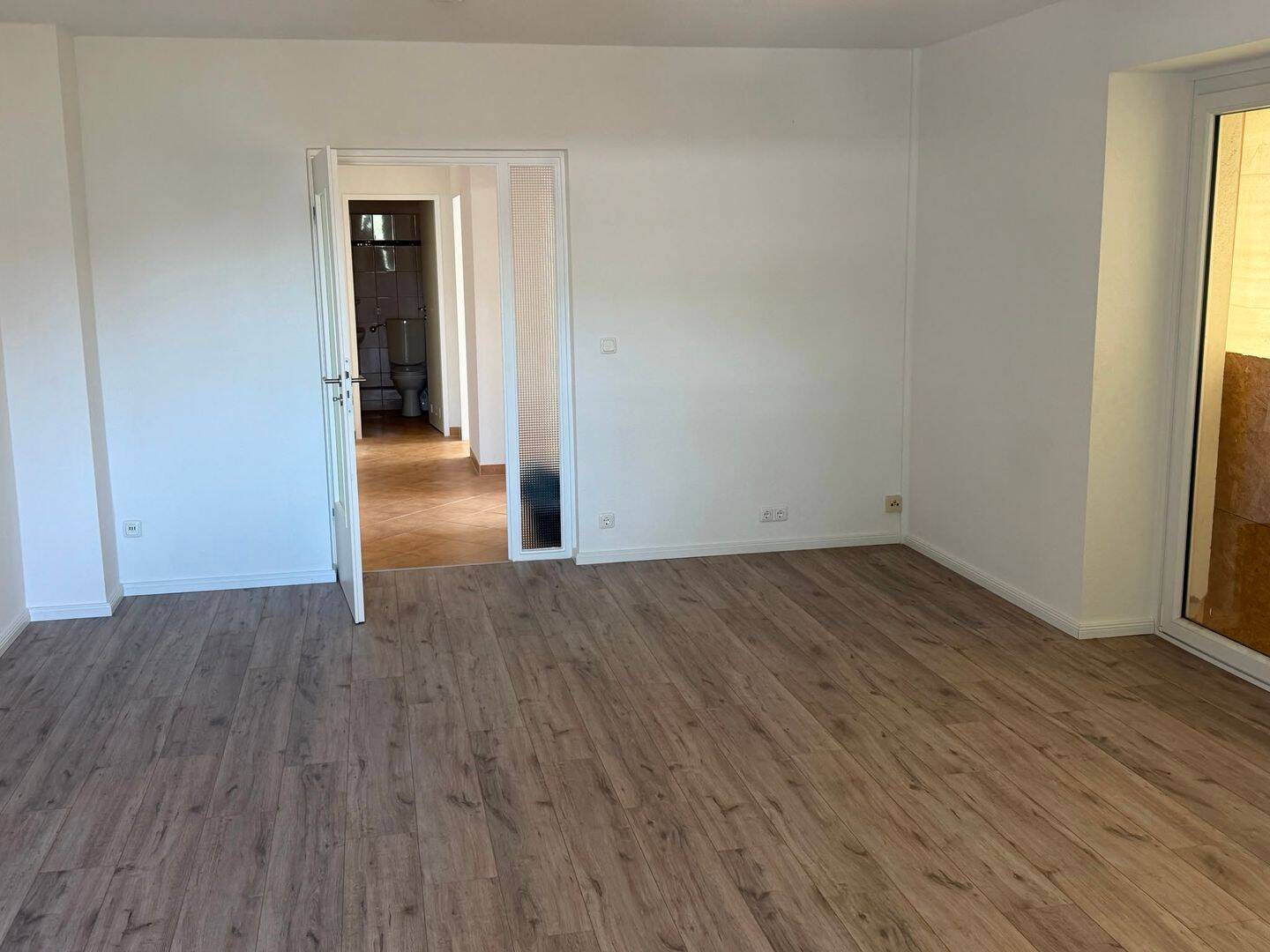 Renovierte 2-Zimmer Wohnung nahe Uni, 23562 Lübeck (Sankt Jürgen)