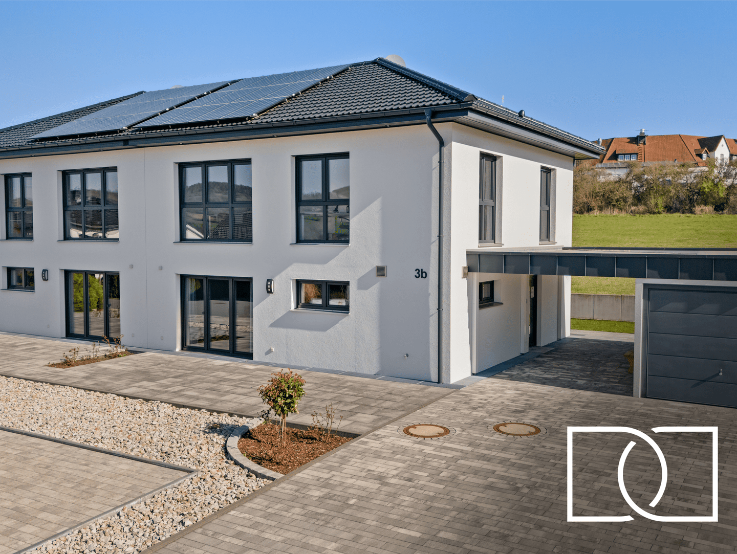 Bezugsfertiger Neubau! Hochwertiges KfW 40+ Haus mit Garten, Südterrasse und Garage in ruhiger Lage, 95502 Himmelkron