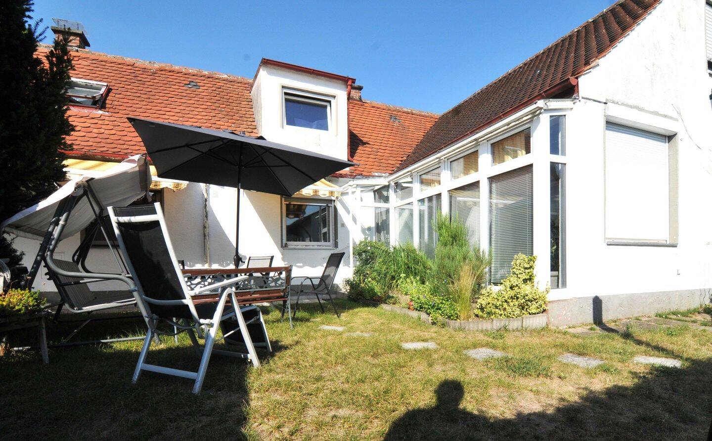 Baugrundstück mit Altbestand – ruhige Lage, 85077 Manching