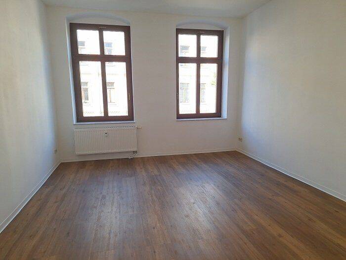 traumhaft frisch sanierte Wohnung mit Balkon und Duschbad, 9113 Chemnitz
