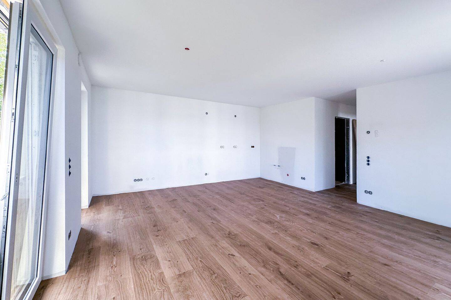 AIGNER – Neubau: Großzügige und lichtdurchflutete 3-Zimmer Wohnung mit Balkon!, 80995 München (Allach-Untermenzing Feldmoching-Hasenbergl Moosach)