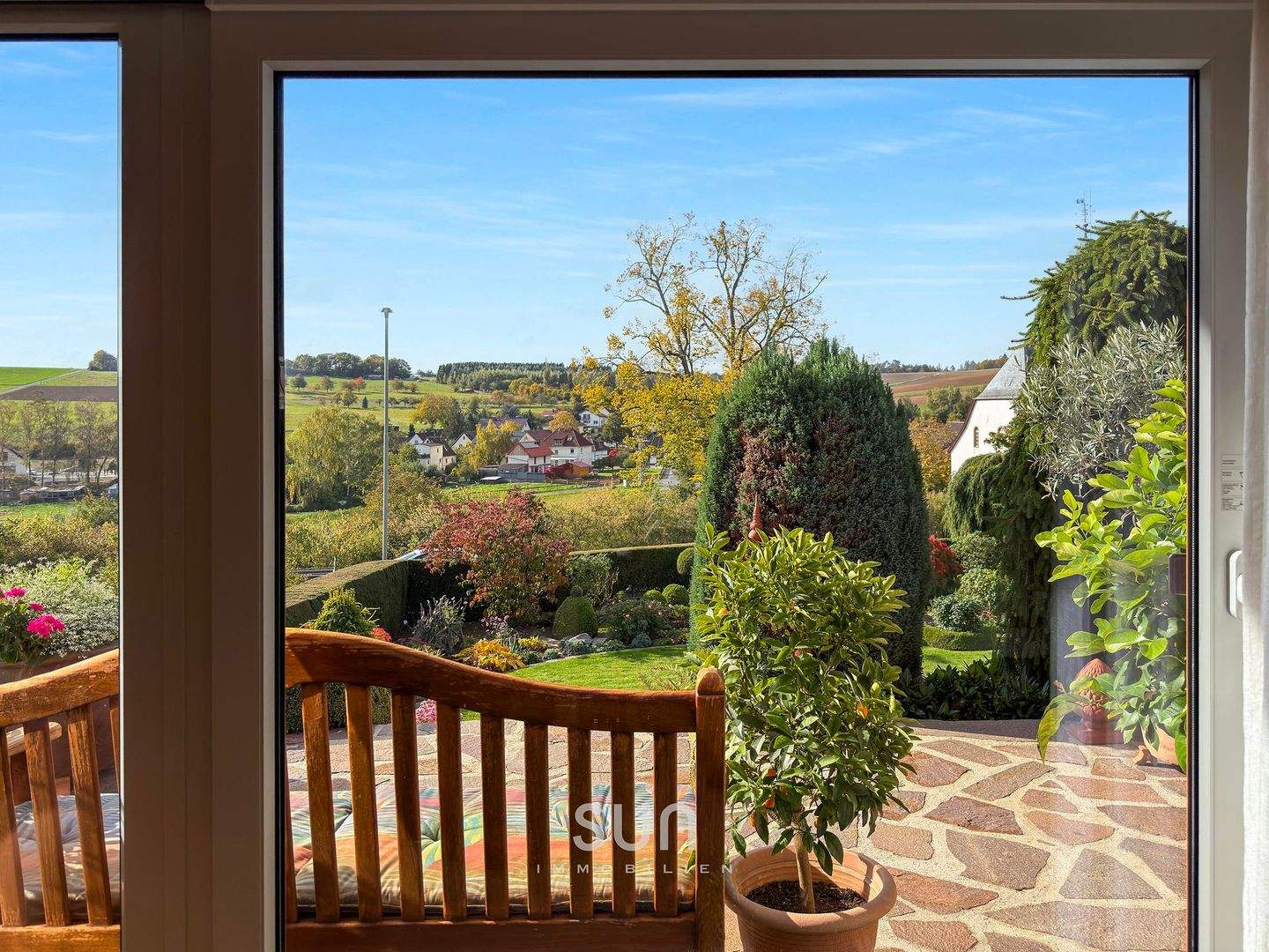 LUXUS-PANORAMA-BUNGALOW mit traumhaftem Garten und unvergleichlicher Aussicht!, 35510 Butzbach