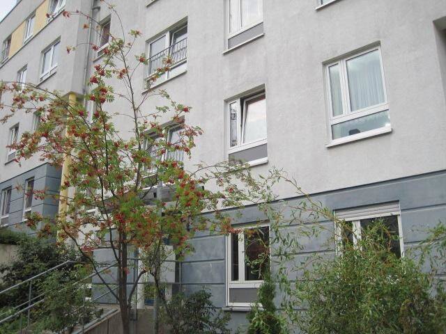 Ab Dezember: Schöne 3-Zimmer-Wohnung in begrünter Wohnanlage!, 99096 Erfurt (Altstadt Brühlervorstadt Daberstedt Löbervorstadt Melchendorf)