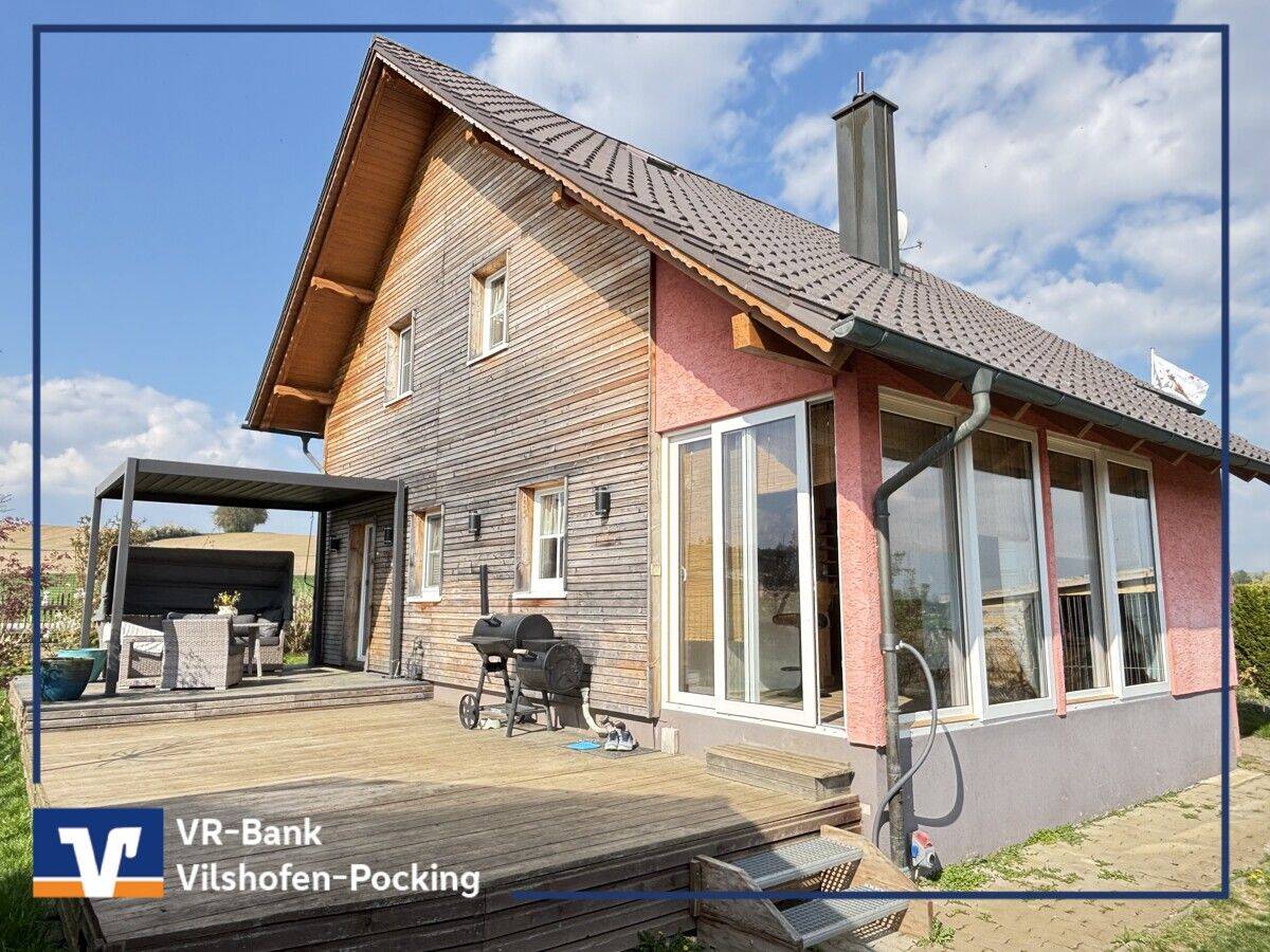 Ein Schmuckstück mit vielen Besonderheiten: Einfamilienhaus mit bezauberndem Grundstück, 94086 Bad Griesbach i. Rottal