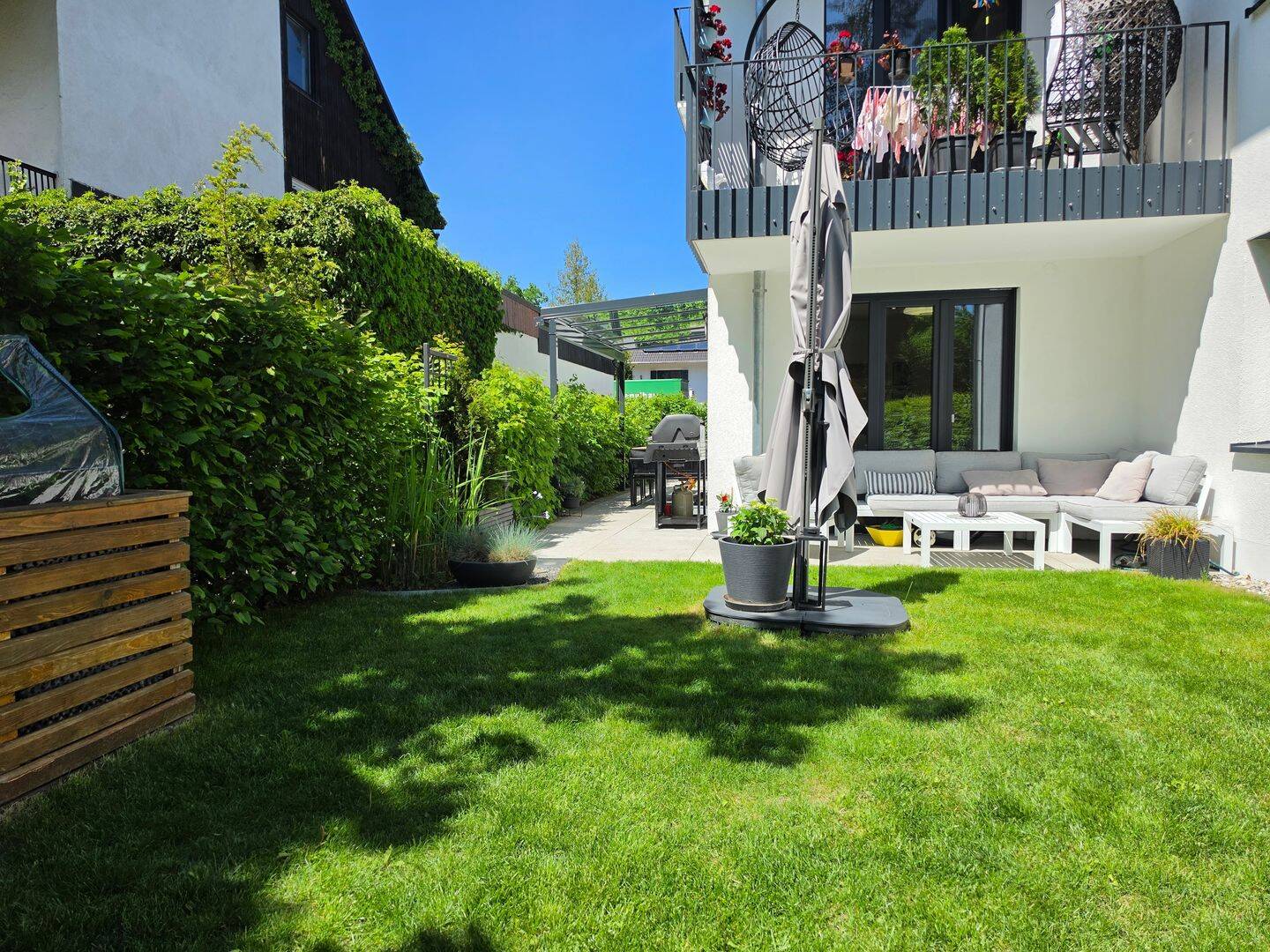 Moderne 4-Zimmer-Garten-Maisonette, Baujahr 2021, 82024 Taufkirchen