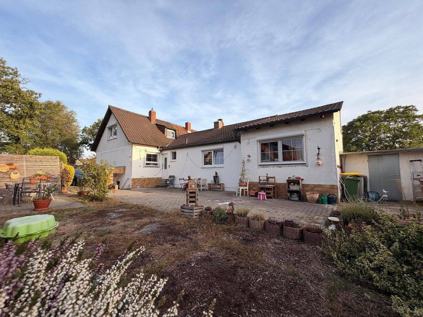 Kernsaniertes Zuhause mit 630 m² Grundstück – modern, gemütlich und bezugsnah, 68307 Mannheim (Blumenau Kirschgartshausen Sandhofen Schönau)