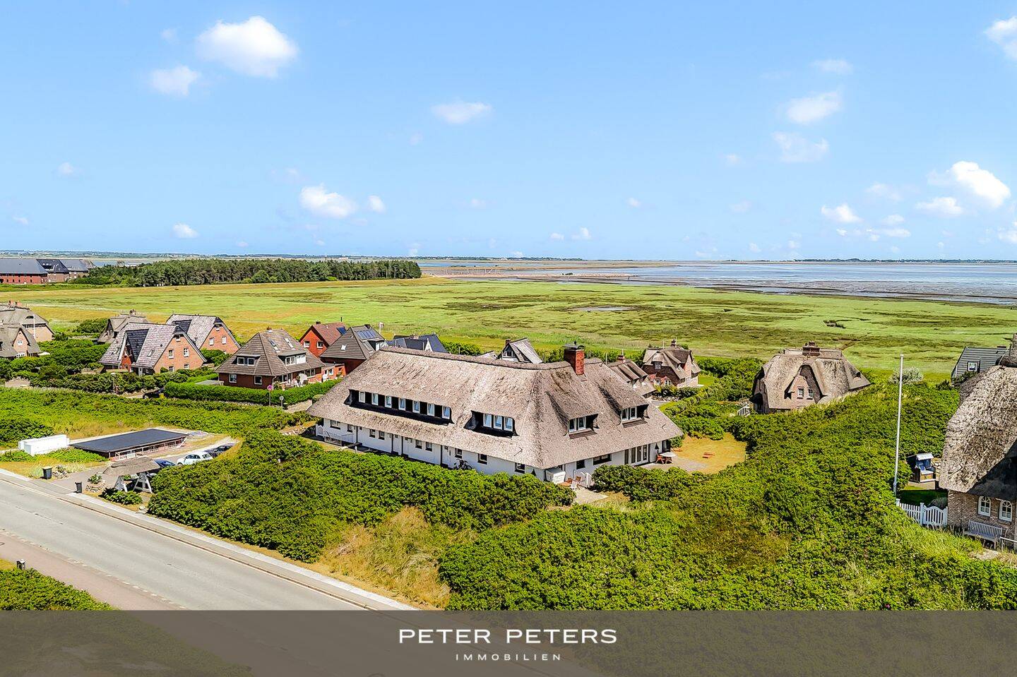 Reetgedeckte Obergeschosswohnung in den Dünen von Rantum, 25980 Sylt