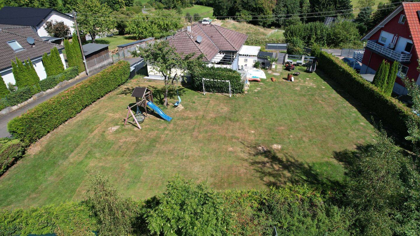 MANNELLA *Eben, sonnig und ideal bebaubar* Das Fundament für Ihr Traumhaus., 53819 Neunkirchen-Seelscheid