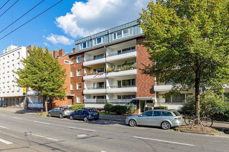 2-Zimmer-Wohnung in zentraler Lage – mit Einbauküche, 40227 Düsseldorf (Eller Oberbilk)