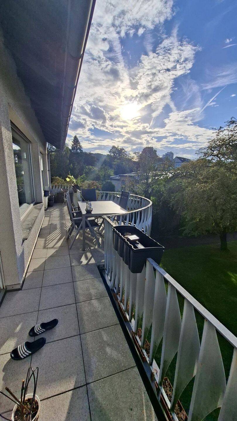 Schöne 4-Zimmer Wohnung in Bergisch Gladbach, 51429 Bergisch Gladbach