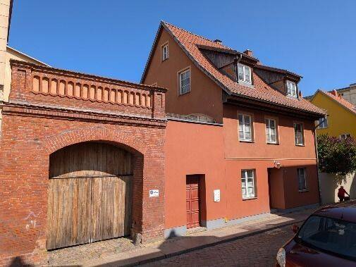 Charmante Dachgeschosswohnung im Zentrum von Stralsund mit Altbaucharme, 18439 Stralsund