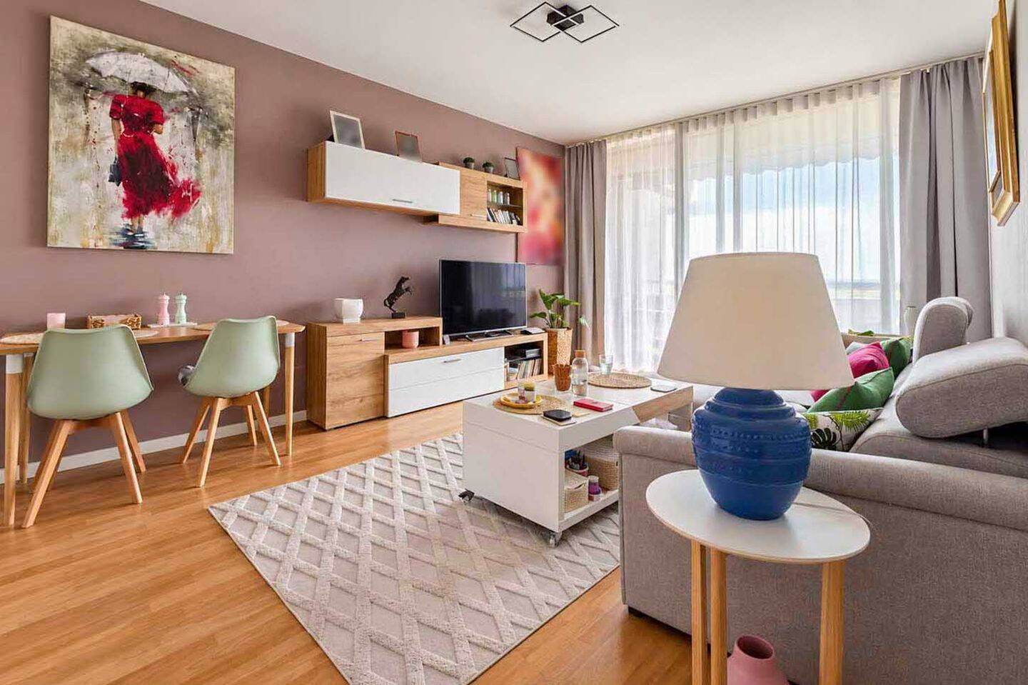 Gepflegte, barrierefreie 2-ZKB Wohnung mit dem gewissen Weitblick und Stellplatz, 63128 Dietzenbach