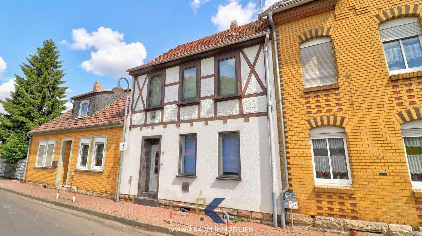 Raum für individuelle Gestaltung – Reihenhaus mit Garten in Schlotheim!, 99994 Nottertal-Heilinger Höhen (Schlotheim)