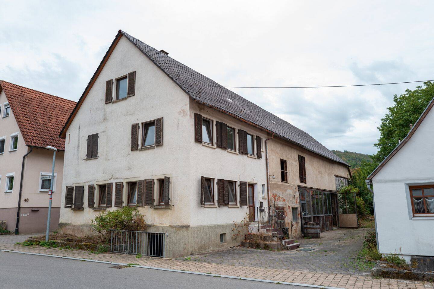 Wohnen, werken, verwirklichen – Wohnhaus mit großer Werkstatt und vielseitigen Nebengebäuden, 74542 Braunsbach