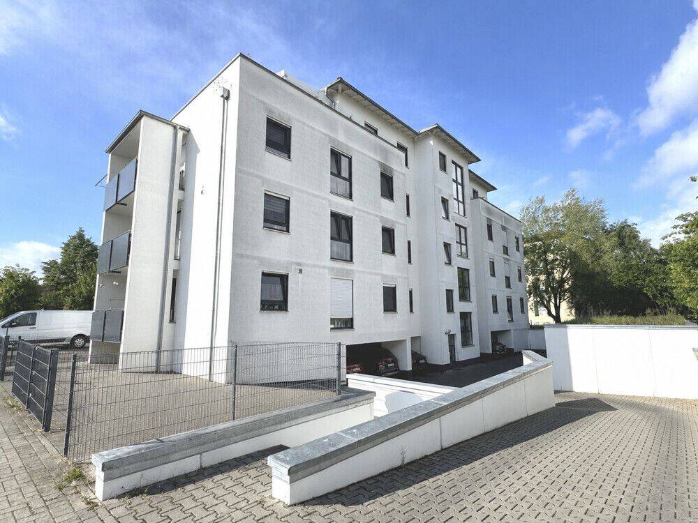 Exklusive und moderne 3-ZKB Wohnung mit Balkon & Aufzug, 67071 Ludwigshafen am Rhein (Oggersheim Ruchheim)