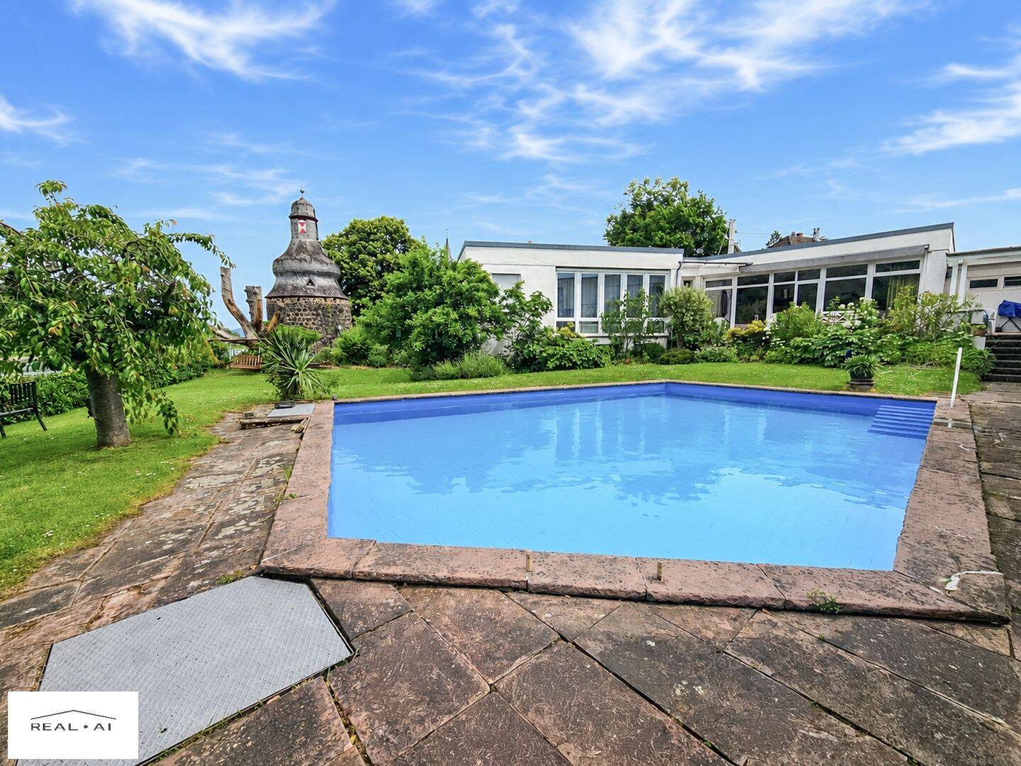 Bauhausvilla – auf einer Ebene – in unverbaubarer Rheinlage Ca. 5 Min. Bad Honnef!, 53604 Bad Honnef