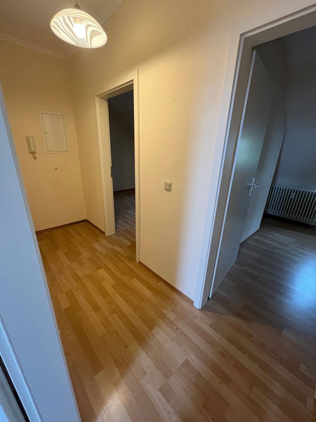 Dachgeschoss Wohnung – zentral in Bitburg – inkl. Stellplatz, 54634 Bitburg