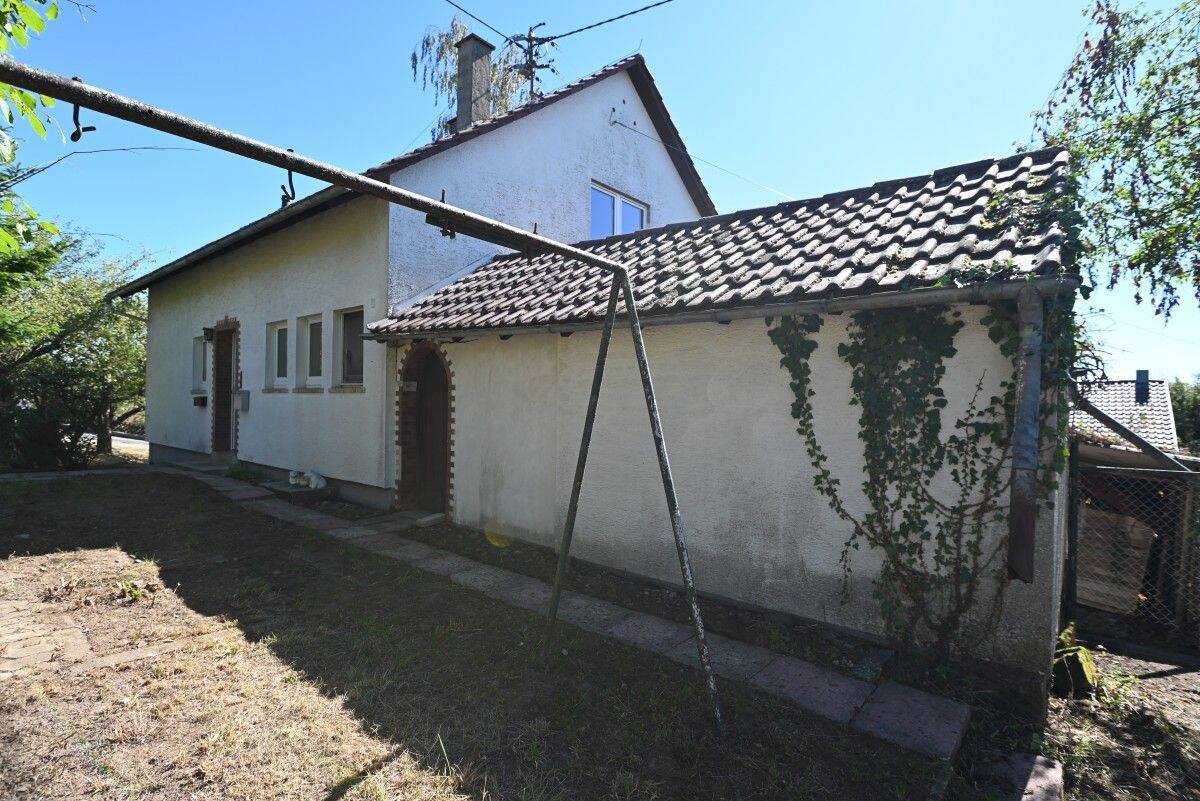 Einfamilienhaus in ruhiger Wohnlage in Hochdorf-Nagold, 72202 Nagold