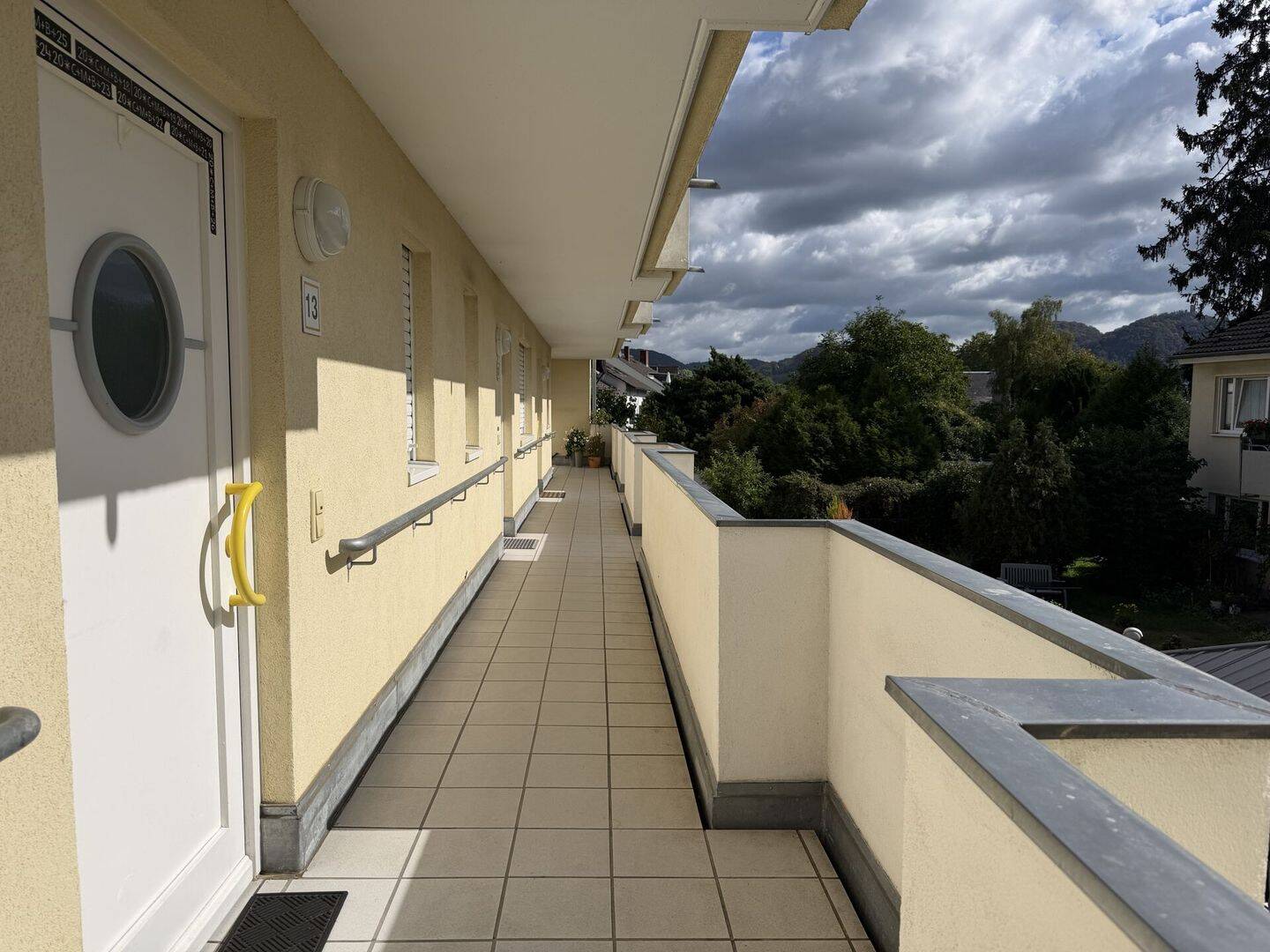 Betreutes Wohnen: Bezugsfreie 3-Zimmer-Wohnung mit Balkon & TG-Stellplatz, 53179 Bonn (Lannesdorf Mehlem Muffendorf Pennenfeld Rüngsdorf)