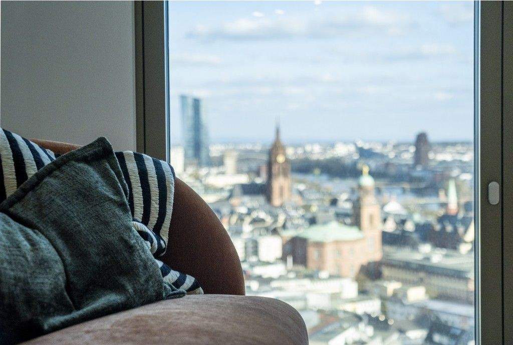 FOUR: Exklusive 2-Zimmer-Wohnung mit Ausblick zur EZB, 60315 Frankfurt am Main (Innenstadt)