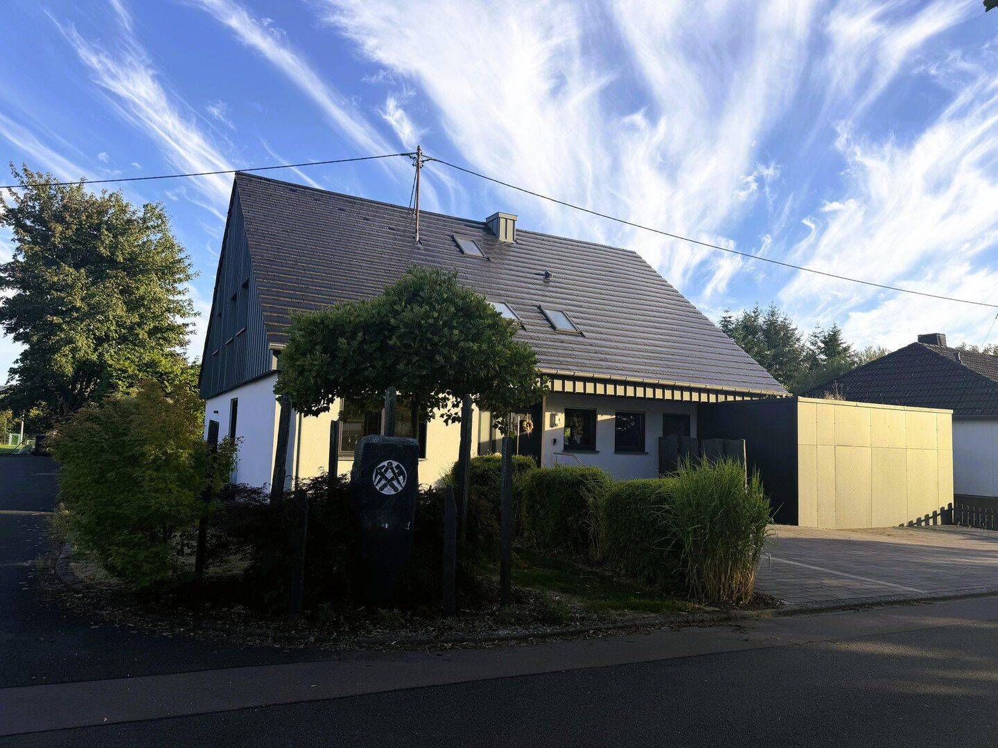 Osburg: Top Einfamilienhaus, Doppelgarage, Garten, hochwertige Ausstattung, frei nach Absprache, 54317 Osburg