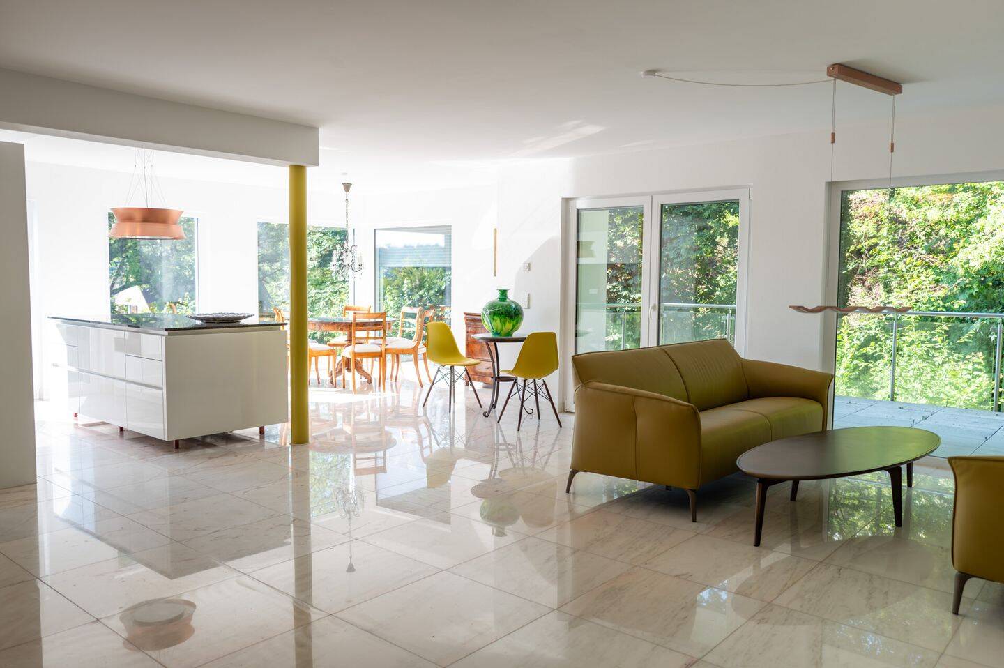 Ein Zuhause der Extraklasse – Traumhafte Erdgeschosswohnung mit Wellnessbereich und Panorama-Lage, 74523 Schwäbisch Hall