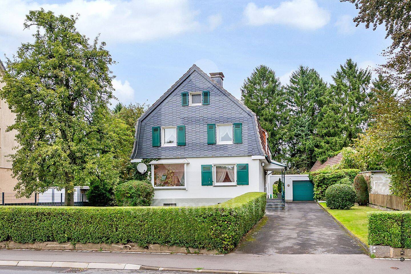 Historisches Einfamilienhaus mit großem Grundstück und viel Potenzial!, 42799 Leichlingen (Rhld.)