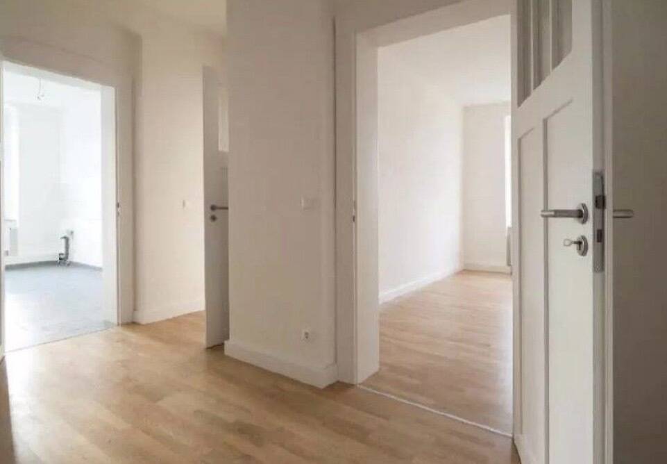 Stilvolle 2-Zimmer-Altbauwohnung mit zeitlosem Charme, 1139 Dresden (Kaditz Mickten Pieschen-Süd Trachau)
