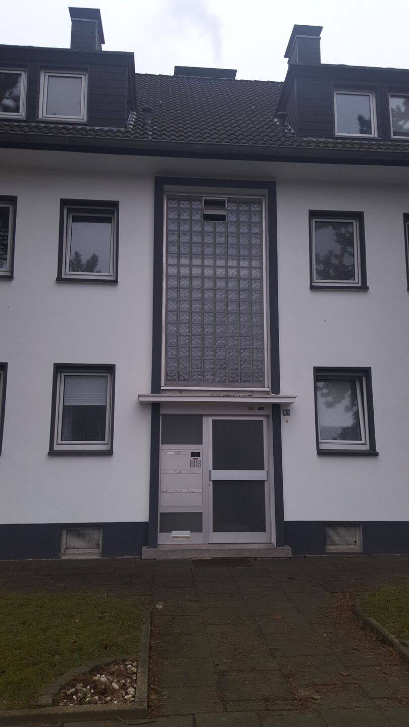 Gut gelegene 3-Zimmer Dachgeschosswohnung, 45359 Essen (Bedingrade Frintrop Schönebeck)
